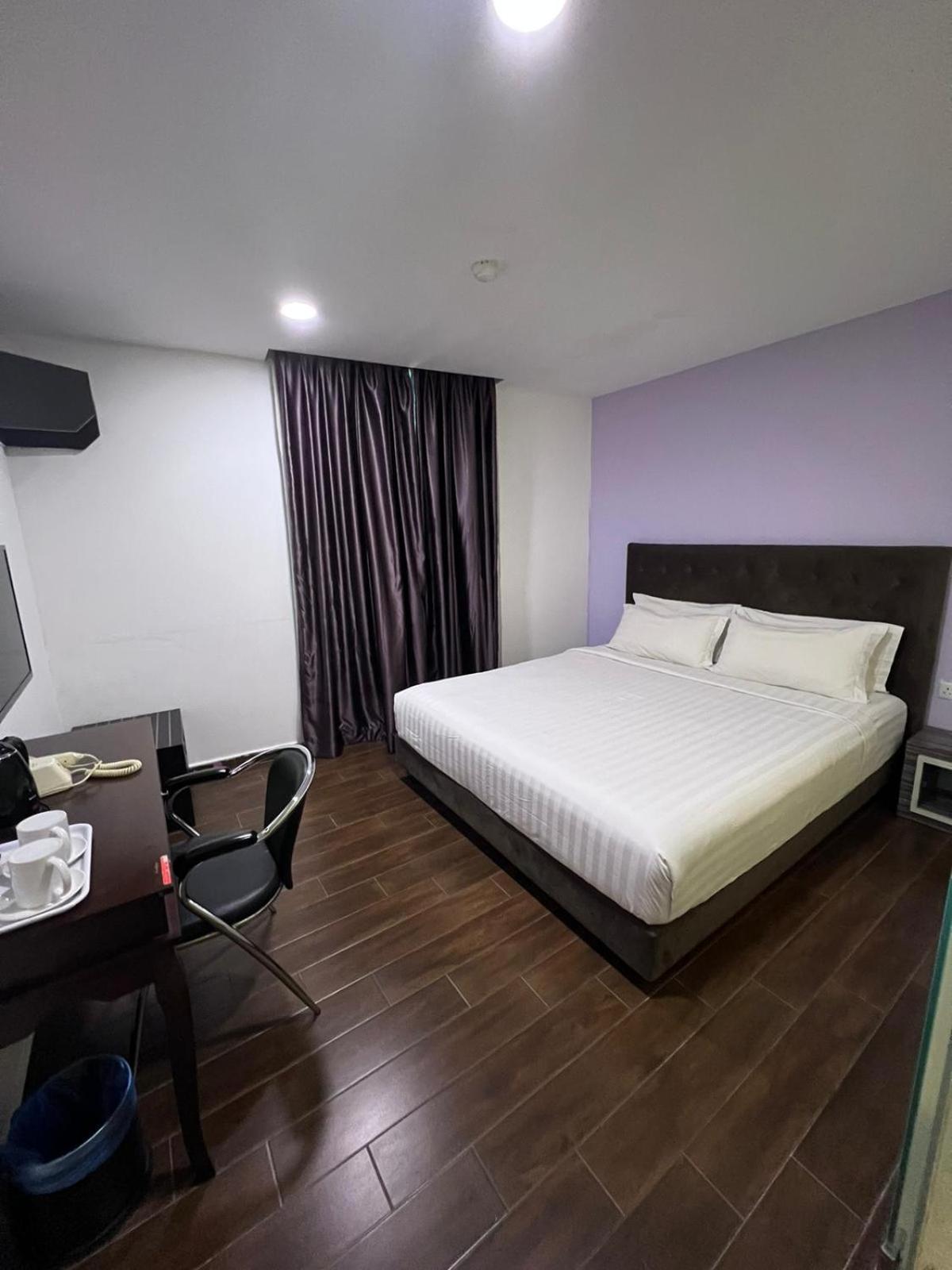 Elmark Johor 2* Johor Bahru